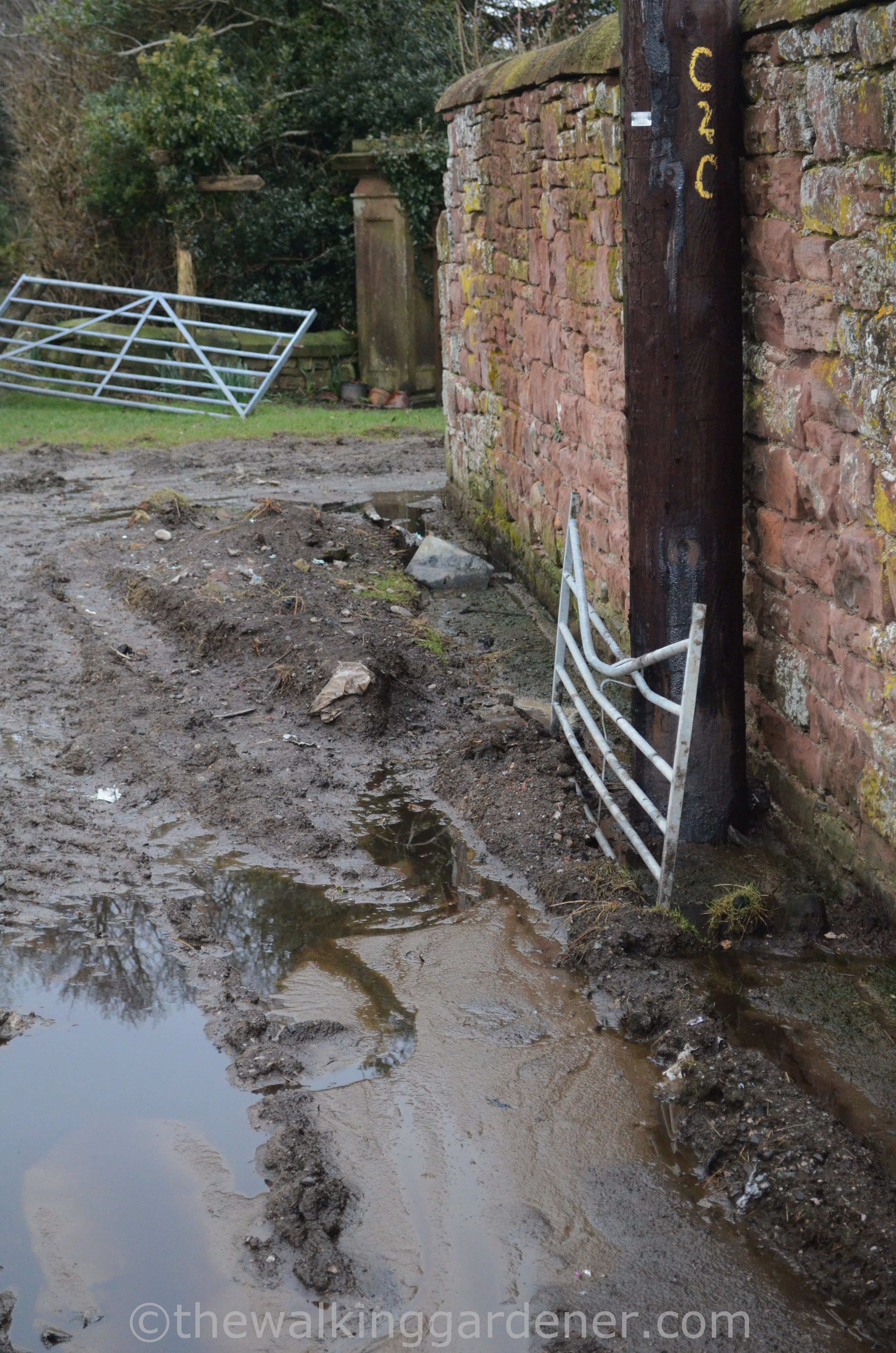 Coast to Coast Route Marker (2)