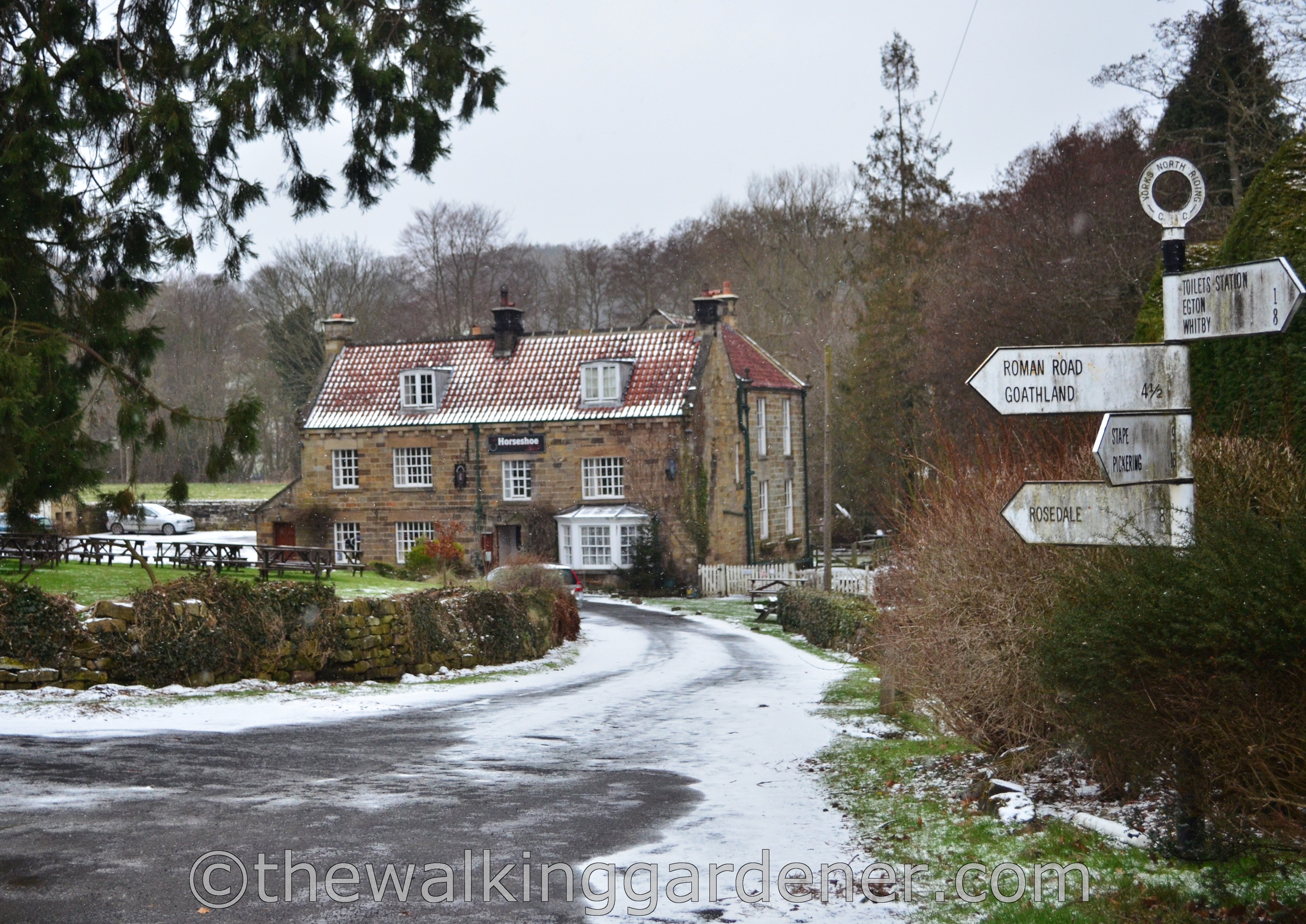 The Horseshoe Hotel Egton Bridge (2)