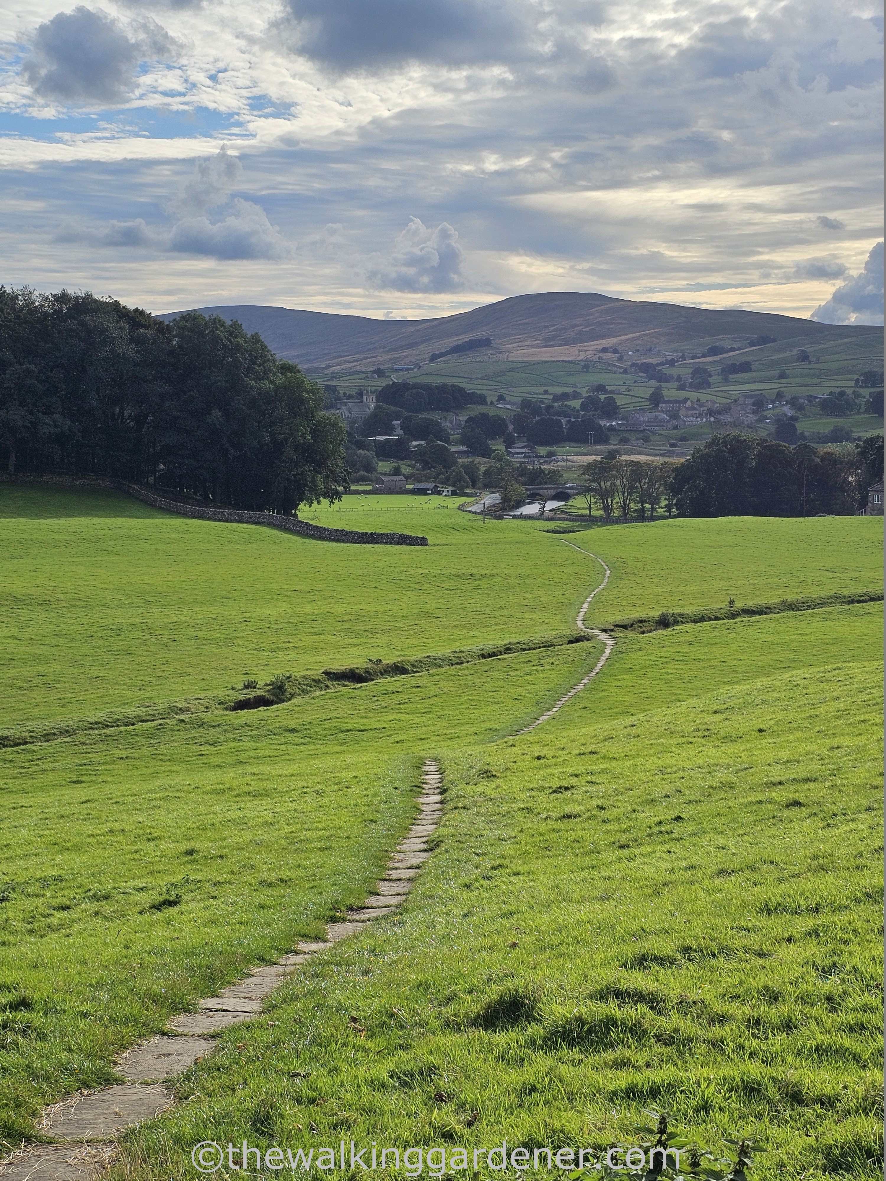 Lady Anne's Way approaching Hawes